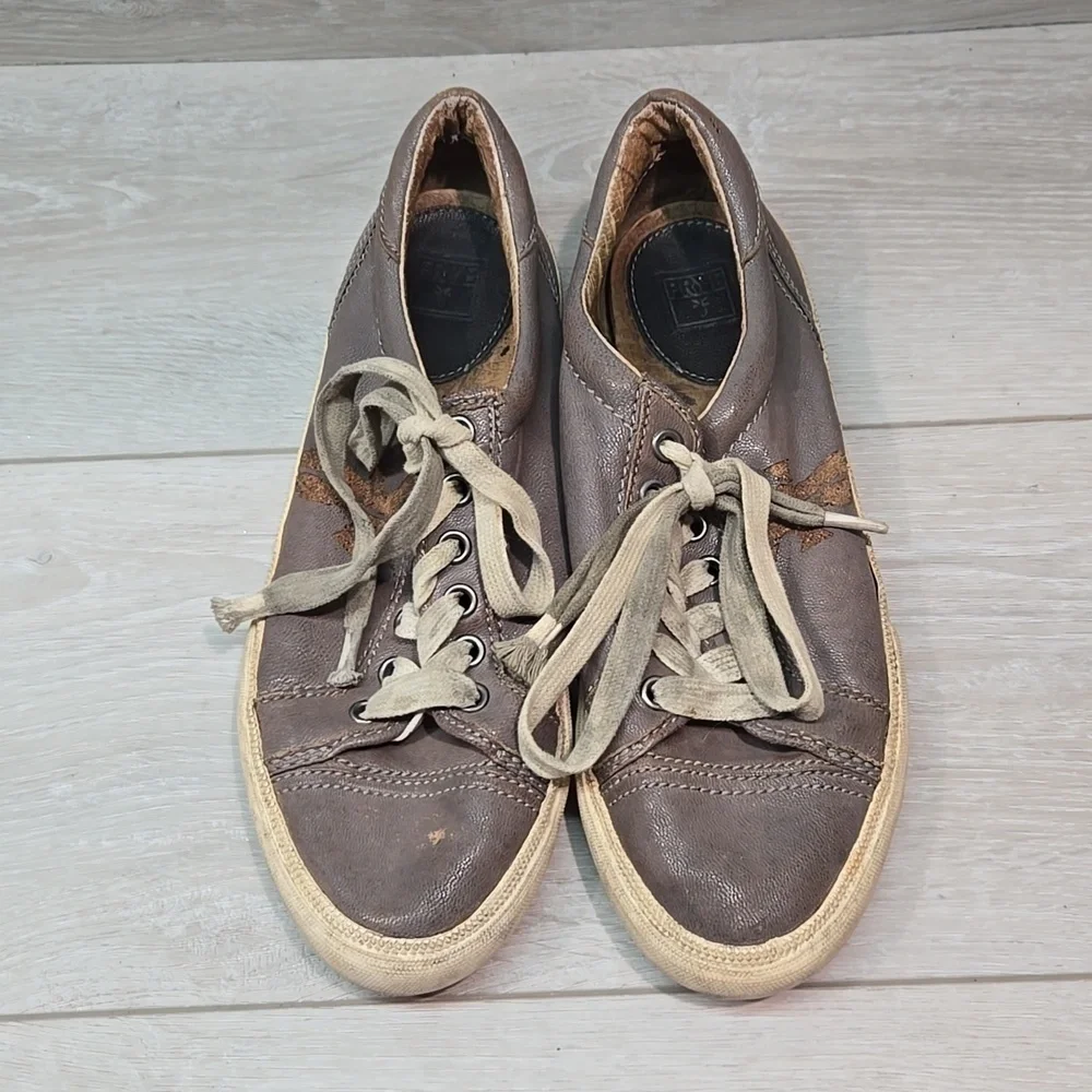 Frye Women Kira Low Top Leather sneakers shoes sz 9M